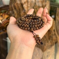 Chuỗi Trầm Hương Chìm Hải Nam 6.5li – Tinh Hoa Đất Trời & Tâm Linh