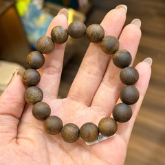 Chuỗi Trầm Hương Chìm Hải Nam 12mm – Tinh Hoa Đại Ngàn & Đẳng Cấp Thượng Lưu