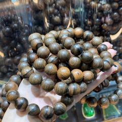 Chuỗi Trầm Hương Dó Dằn 16mm – Tinh Hoa Đại Ngàn & Phong Thủy Bình An