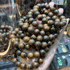 Chuỗi Trầm Hương Dó Dằn 12 Ly – Tinh Hoa Đại Ngàn & Vượng Khí Phong Thủy