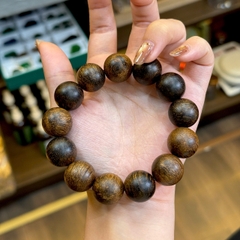 Chuỗi Trầm Hương Dó Dây 18mm – Tinh Túy Thiên Nhiên, Đẳng Cấp & Tâm Linh