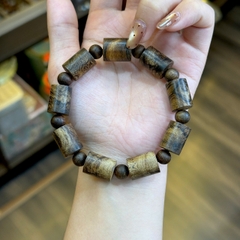 Chuỗi Trầm Dó Dây Công Nghệ – Tinh Hoa Trầm Việt & Vẻ Đẹp Thời Thượng