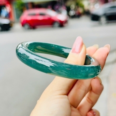 Vòng Ngọc Phỉ Thúy Lam Băng Type A – Vẻ Đẹp Thanh Khiết & Sang Trọng