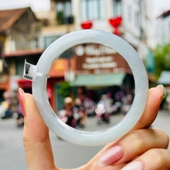 Vòng Bản Hẹ Phỉ Thúy Nếp Băng Type A – Vẻ Đẹp Thanh Khiết & Sang Trọng