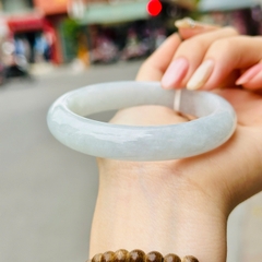 Vòng Bản Hẹ Phỉ Thúy Nếp Băng Type A – Vẻ Đẹp Thanh Khiết & Sang Trọng