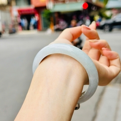 Vòng Bản Hẹ Phỉ Thúy Nếp Băng Type A – Vẻ Đẹp Thanh Khiết & Sang Trọng