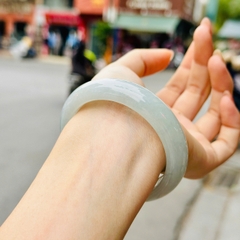 Vòng Ngọc Phỉ Thúy Băng Chủng Type A – Vẻ Đẹp Thuần Khiết & Quý Phái