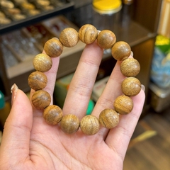 Chuỗi Trầm Lào Rừng 14mm – Tinh Hoa Đại Ngàn & Vượng Khí Phong Thủy