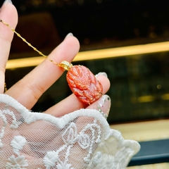 Mặt hồ ly chúa đá hồng nhật vận v10k – Vẻ Đẹp Sang Trọng & Bình An