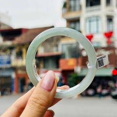 Vòng Bản Tròn Khối Phỉ Thuý Băng Type A – Vẻ Đẹp Thanh Khiết & Sang Trọng