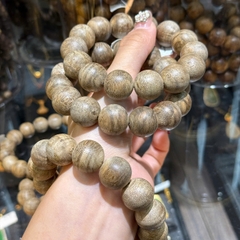 Chuỗi Trầm Rừng Campuchia 16ly – Đẳng Cấp Trầm Tự Nhiên & Khí Chất Thượng Lưu