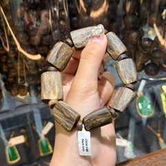 Vòng Trầm Hương Việt Nam Chìm Đốt Trúc – Đẳng Cấp Trầm Tự Nhiên