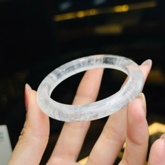 Vòng Bản Thạch Anh Trắng Tự Nhiên – Năng Lượng Tinh Khôi & Vĩnh Cửu