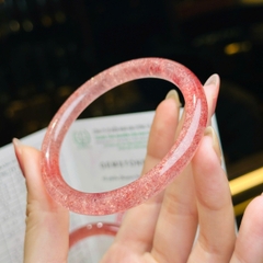 Vòng Tay Thạch Anh Dâu Tây Bản Đũa – Vẻ Đẹp Thanh Khiết, Thu Hút Tài Lộc