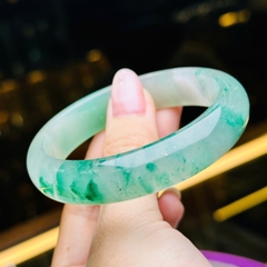 Vòng Ngọc Khối Du Long (Sơn Thủy) – Vẻ Đẹp Quyền Quý & Vĩnh Cửu