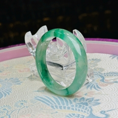 Vòng Ngọc Khối Du Long (Sơn Thủy) – Vẻ Đẹp Quyền Quý & Vĩnh Cửu