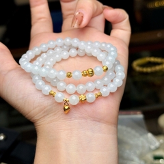 Phỉ thuý trắng 6,5mm mix charm v18k