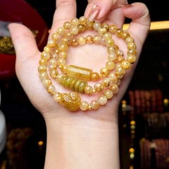 Thạch anh tóc vàng 6,5mm mix charm tóc vàng chặn v18k