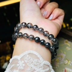 Vòng Tay Thạch Anh Tóc Đen 8mm – Quyền Năng & Sự Huyền Bí