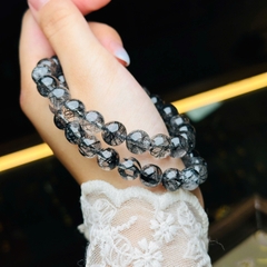 Vòng Tay Thạch Anh Tóc Đen 9mm – Quyền Năng & Sự Bảo Hộ Mạnh Mẽ