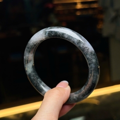 Vòng Bản Tròn Ngọc Phỉ Thúy Đen (Ô Kê Chủng) – Vẻ Đẹp Quyền Quý & Huyền Bí