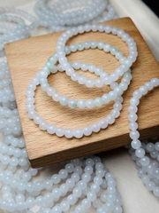 Chuỗi Đơn Phỉ Thuý Trắng 5.8li – Vẻ Đẹp Tinh Khôi & Trang Nhã