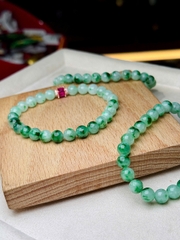 Chuỗi Đơn Phỉ Thuý Hoa Bay Xanh Táo 7li – Vẻ Đẹp Thanh Nhã & May Mắn