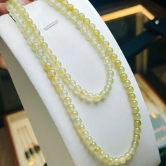 Chuỗi Hoàng Phỉ Băng 6mm – Sắc Vàng Quyền Quý & Vẻ Đẹp Băng Thanh