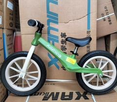 Xe thăng bằng khung nhôm siêu nhẹ cho bé từ 2,5 đến 5 tuổi - hàng nhập khẩu chính hãng