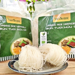 Bún tươi hữu cơ sấy khô Vietsuisse lẻ vắt 70g.