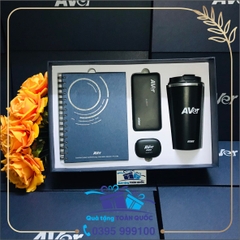 bo qua tang cong nghe cao cap gom loa bluetooth pin sac so tay