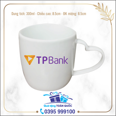 CỐC SỨ QUAI TRÁI TIM 06