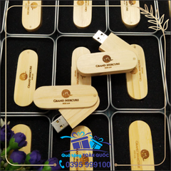 USB gỗ và hộp thiếc 01