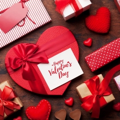 HAPPY VALENTINE DAY 14/02 - Gợi Ý Món Quà Valentine Ý Nghĩa Mà Nàng Nào Cũng Mê