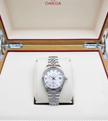 Đồng Hồ Nữ Gv2 By Gevril Quartz Naples Diamond 12405