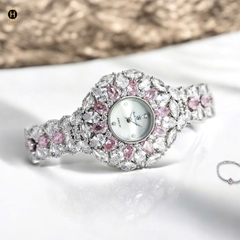 Đồng Hồ Nữ Royal Crown Quartz 2035 Thép Trắng Đá Hồng