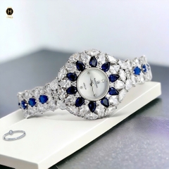 Đồng Hồ Nữ Royal Crown Quartz 2035 Thép Trắng Đá Xanh