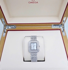 Đồng Hồ Nữ Royal Quartz 3619M Thép Trắng Mặt Trắng Viền Đá
