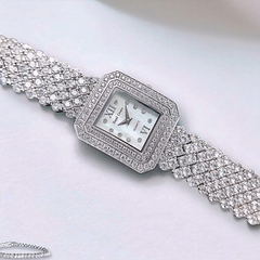 Đồng Hồ Nữ Royal Quartz 3619M Thép Trắng Mặt Trắng Viền Đá