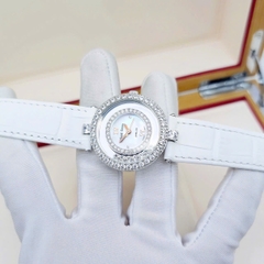 Đồng Hồ Nữ Royal Quarrtz 3628 Dây Da Mặt Trắng Viền Đá