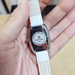 Đồng Hồ Nữ Royal Crown Quartz 3635 Dây Da Trắng Mặt Trắng Viền Đá