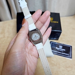 Đồng Hồ Nữ Royal Crown Quartz 3635 Dây Da Trắng Mặt Trắng Viền Đá