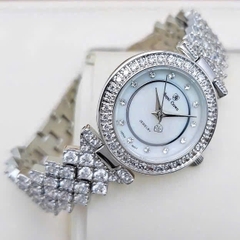 Đồng Hồ Nữ Royal Crown Quartz 4617 Thép Trắng