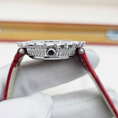 Đồng Hồ Nữ Royal Quartz 4652 Dây Da Vỏ Trắng Mặt Xanh Viền Đá