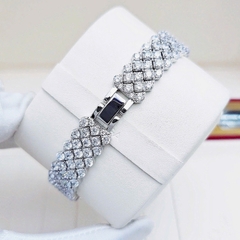 Đồng Hồ Nữ Royal Crown Quartz Đính Đá 4660 Thép Trắng