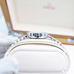 Đồng Hồ Nữ Royal Crown Quartz Đính Đá 4660 Thép Trắng
