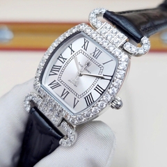 Đồng Hồ Nữ Royal Quartz 4670 Da Đen Mặt Trắng