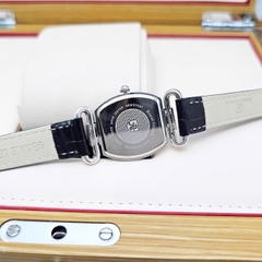 Đồng Hồ Nữ Royal Quartz 4670 Da Đen Mặt Trắng
