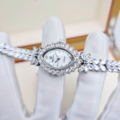 Đồng Hồ Nữ Royal Quartz 5588 Thép Trắng Diamond