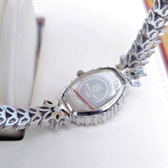 Đồng Hồ Nữ Royal Quartz 5588 Thép Trắng Diamond